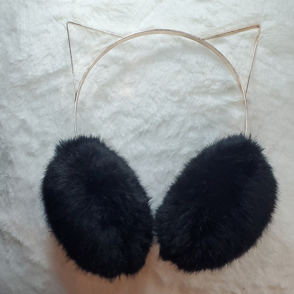 Claire's Accessories - Cat Ear Fluffy Earmuffs